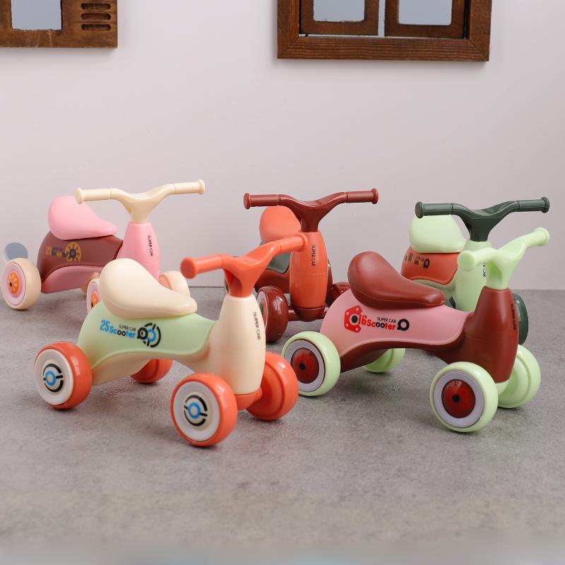 1Pcs Simulation Mini Cute Kids - Electric Scooter recension och pris